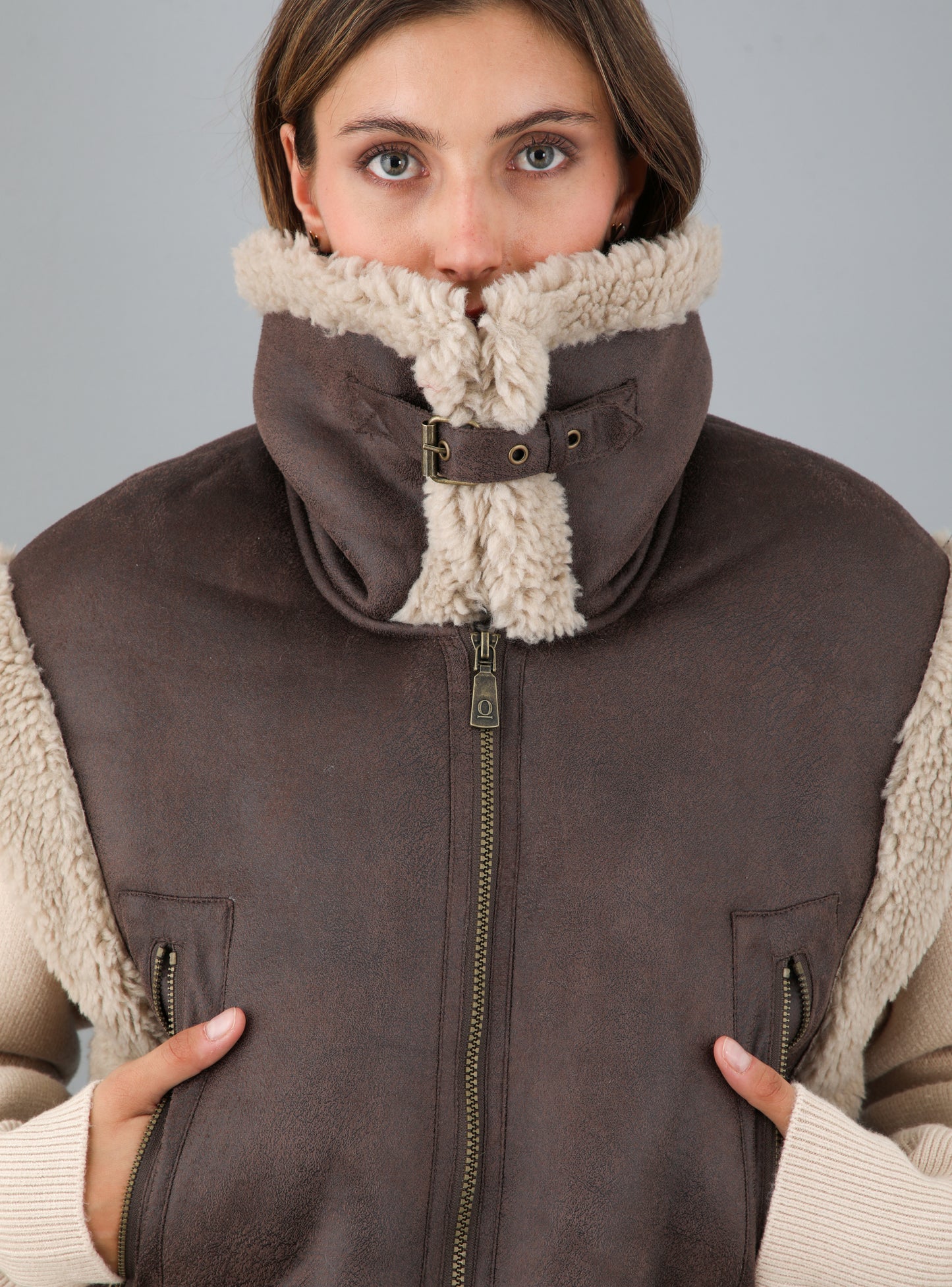 Chaqueta Ivonne Café